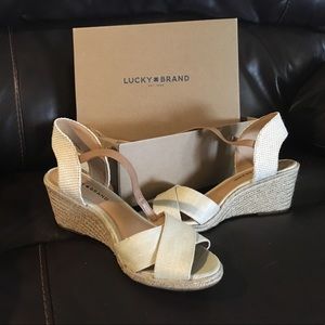 Lucky brand wedge Sandals
